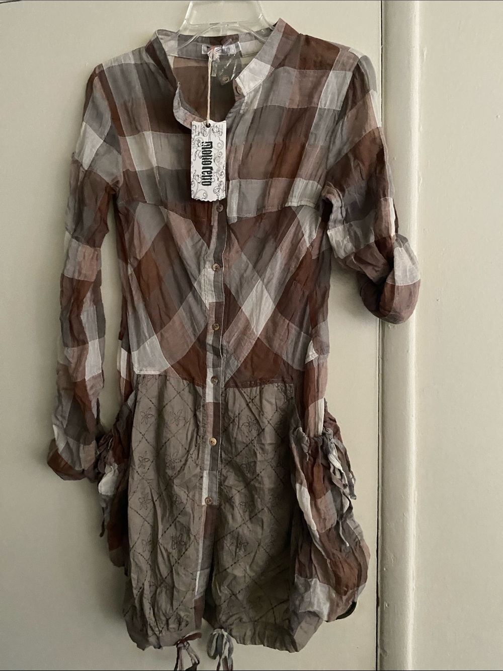 MONORENO 100% cotton Plaid Button Down Blouse Shirt Size Small new with tags